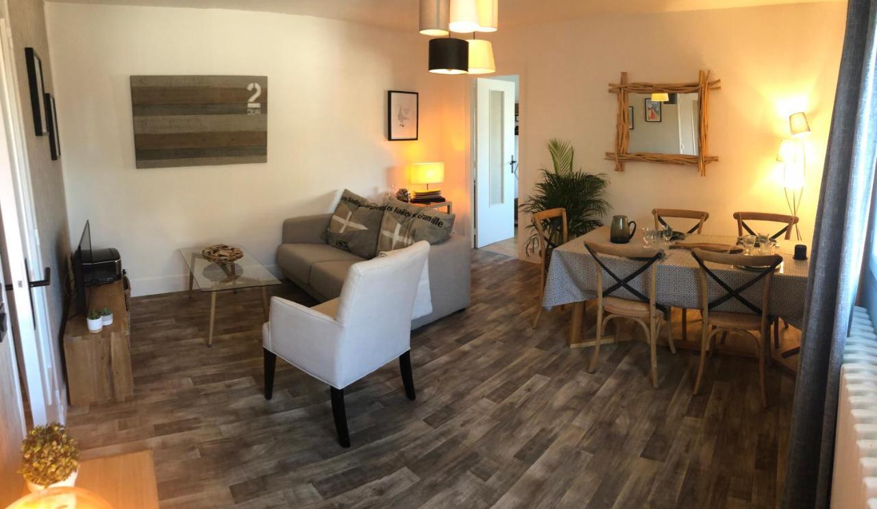 Port Homard Apartment กรองวิลล์ ภายนอก รูปภาพ